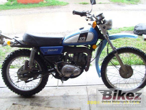 1975 Yamaha DT 175 photo
